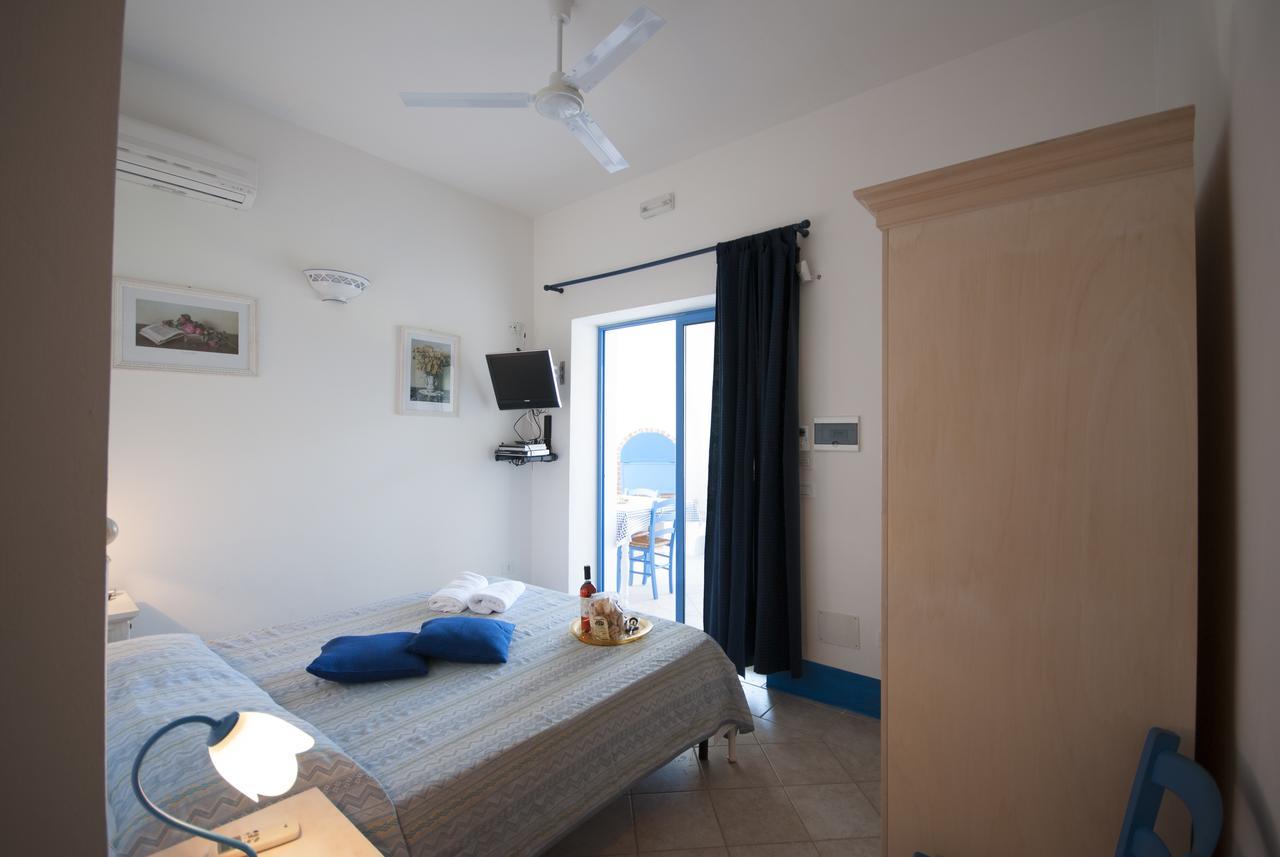 Flora & Aparthotel 3*